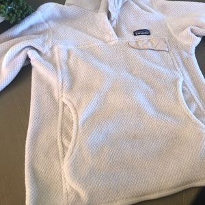Women’s small Patagonia pullover
